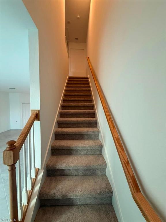 44292 Caraton TER photo 8