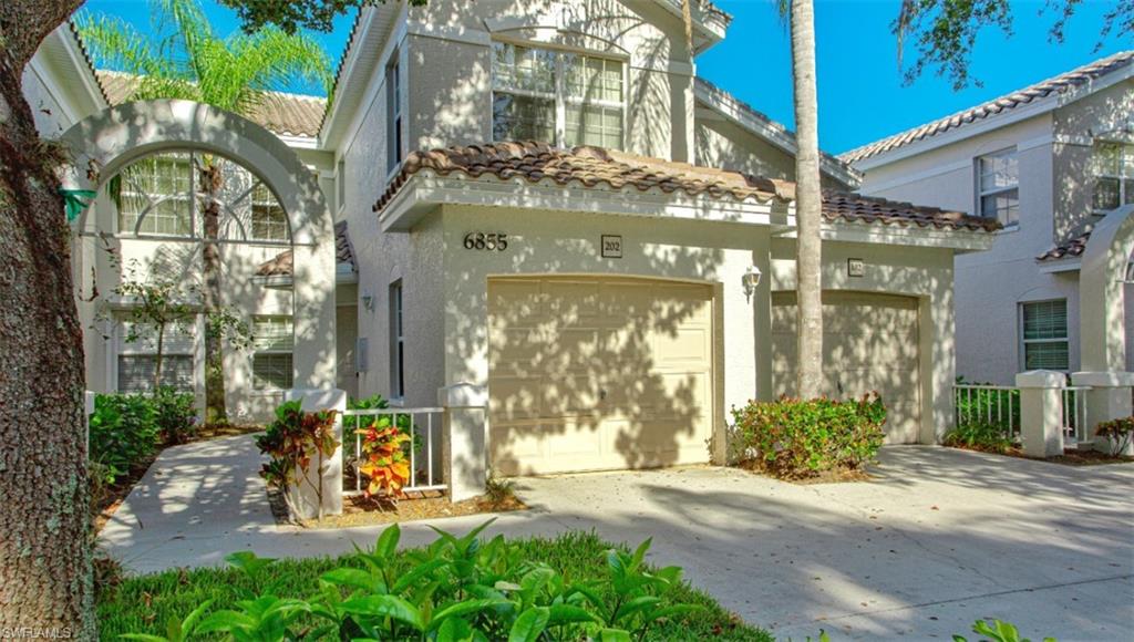 6855 Satinleaf RD S 202 photo 32