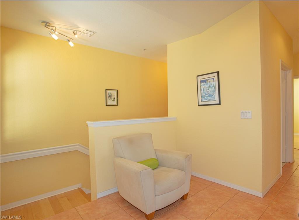 6855 Satinleaf RD S 202 photo 10