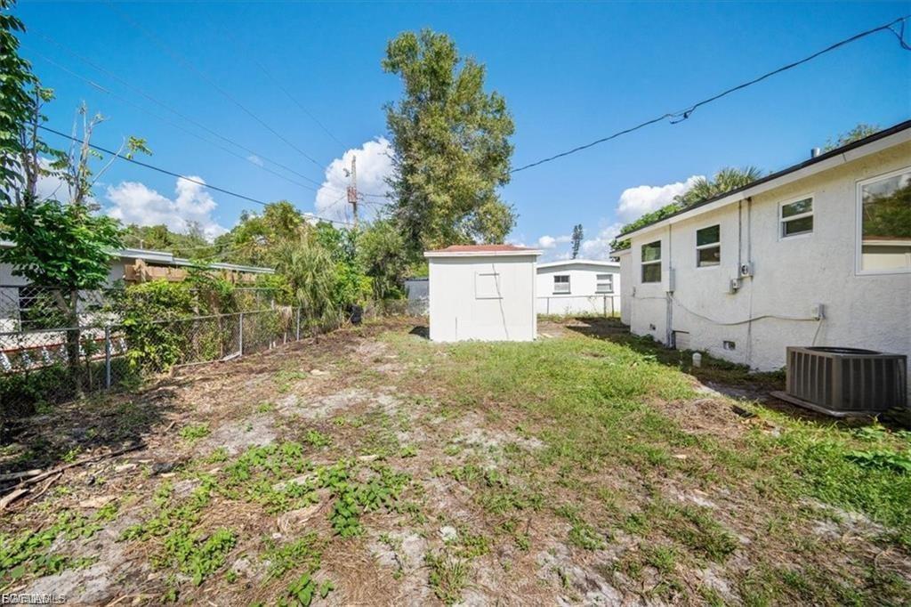 1644 Pawnee ST photo 17
