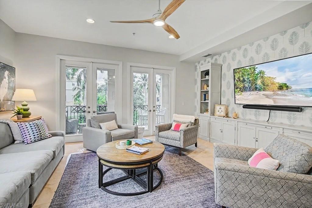 2855 Tiburon BLVD E 102 photo 12