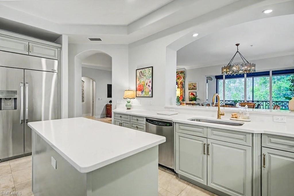 2855 Tiburon BLVD E 102 photo 10