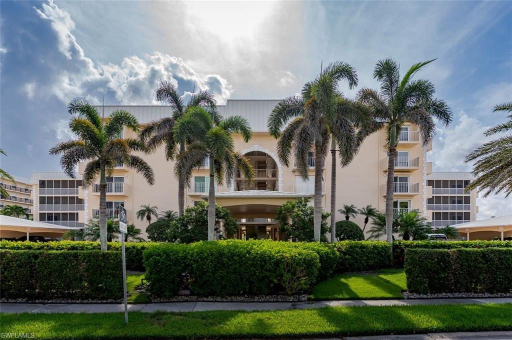 3450 Gulf Shore BLVD N 210 photo 35