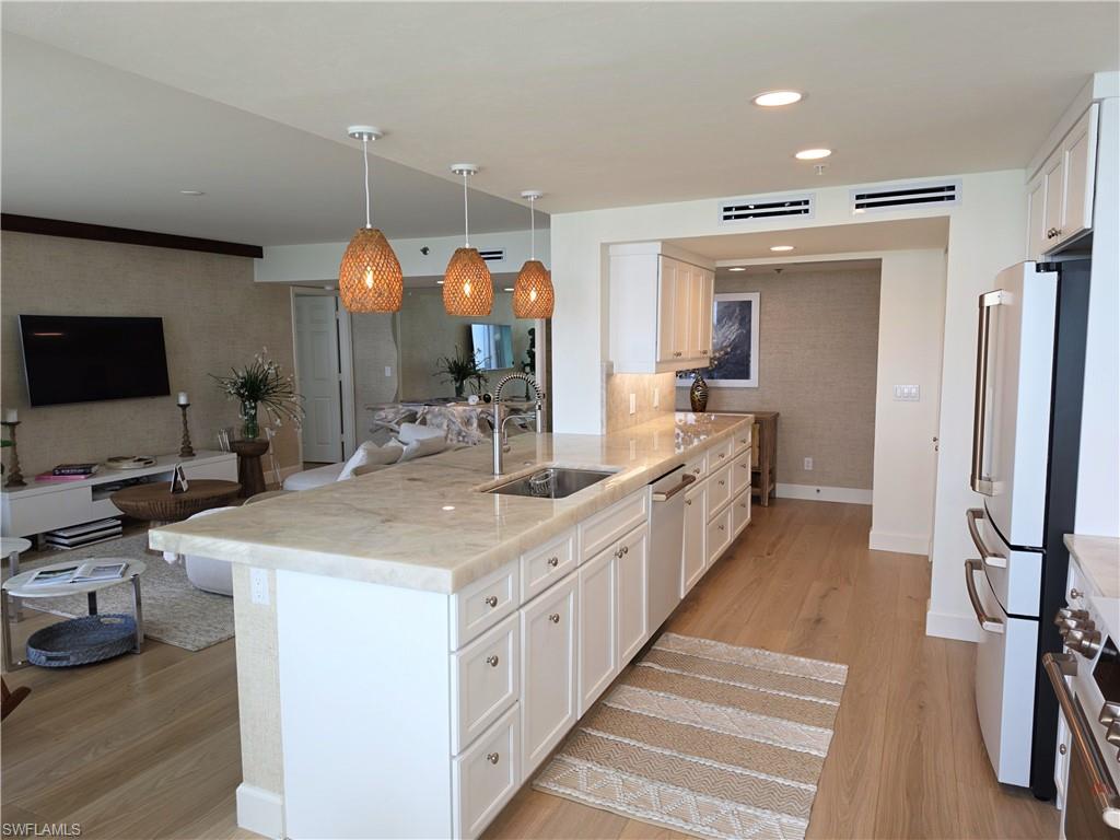5550 Heron Point DR 903 photo 14