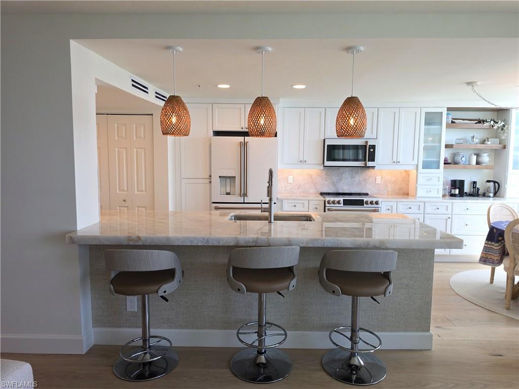 5550 Heron Point DR 903 photo 8