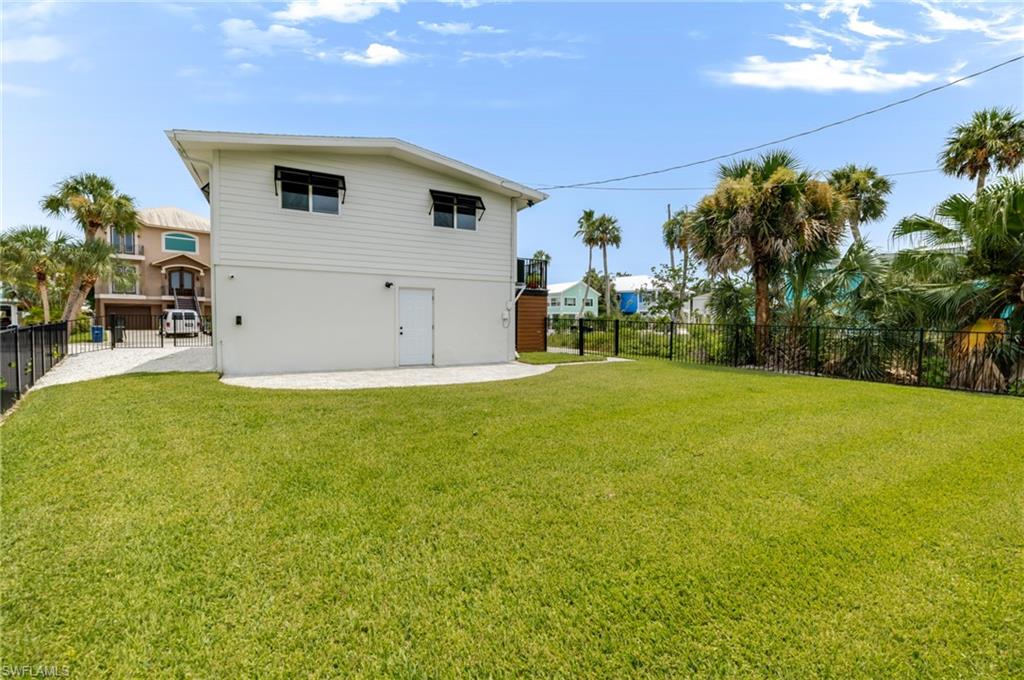 139 Coconut DR photo 28