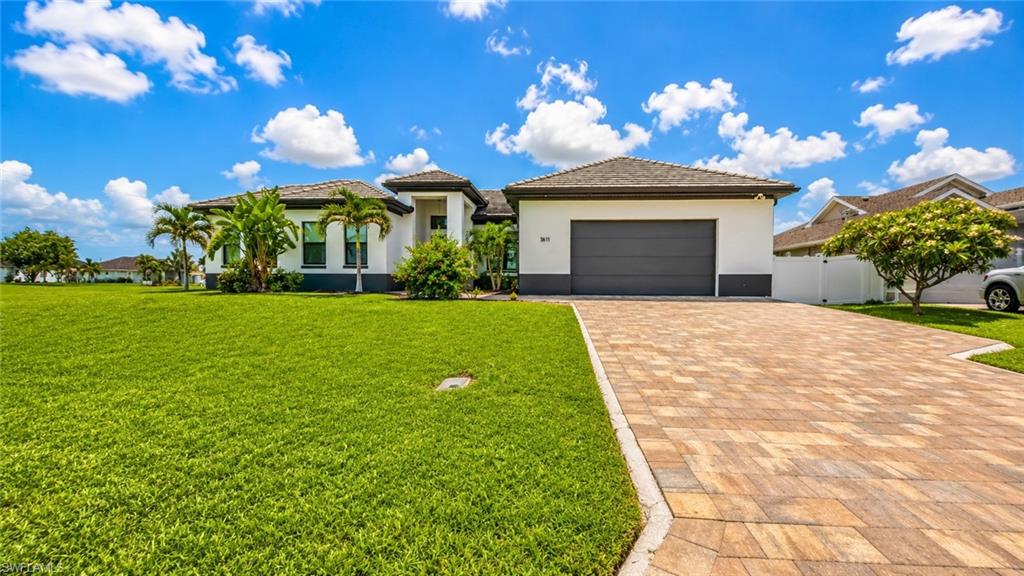 3611 Gulfstream PKWY