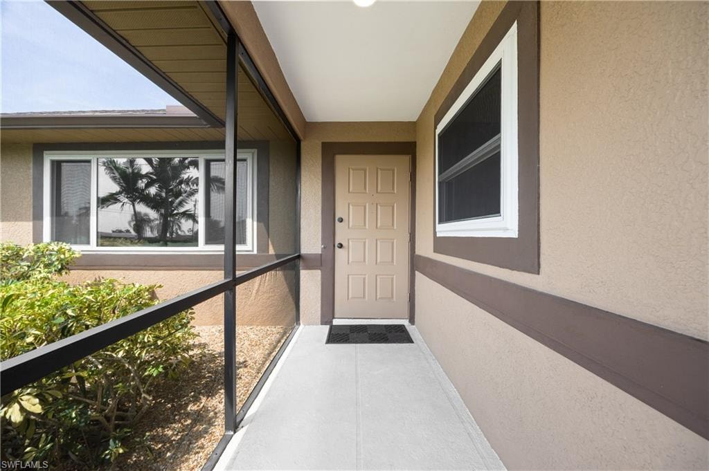 250 NE 10th PL