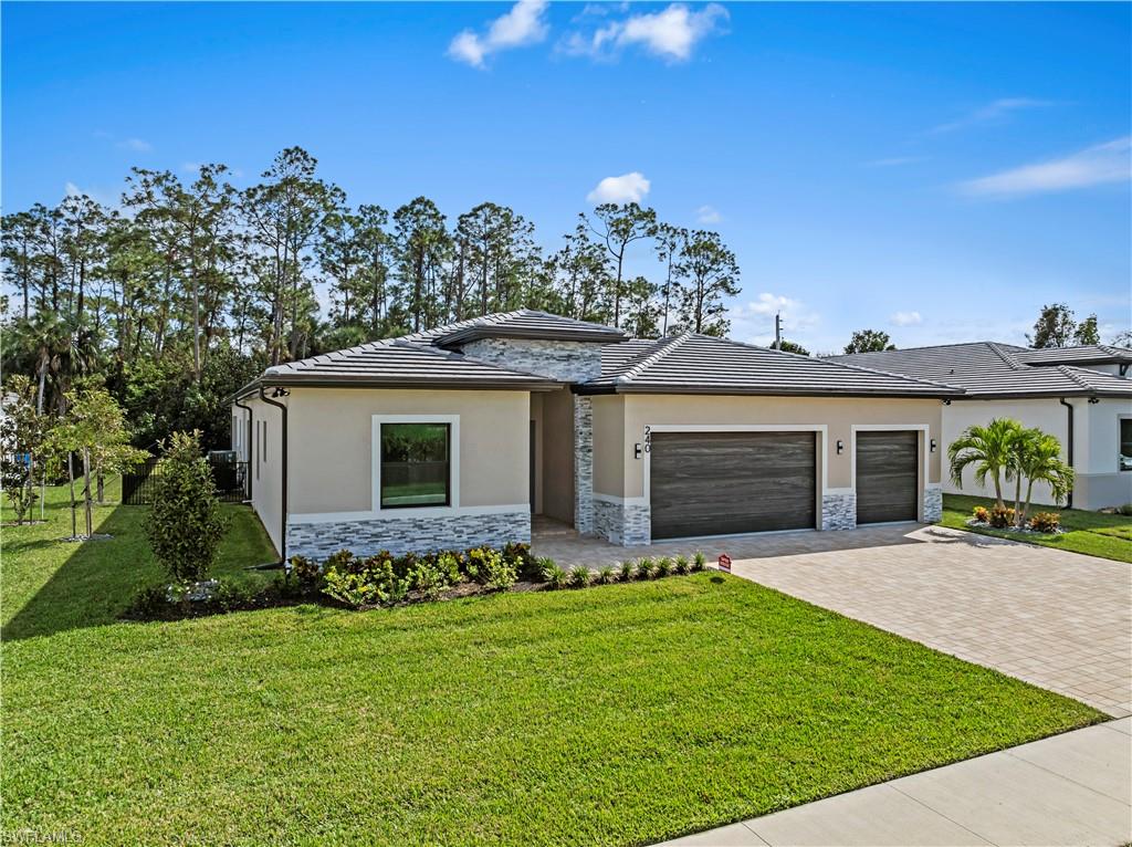 240 Allamanda WAY photo 27