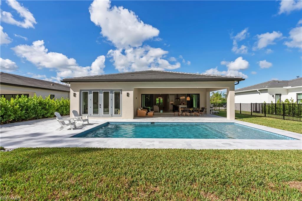 240 Allamanda WAY photo 8