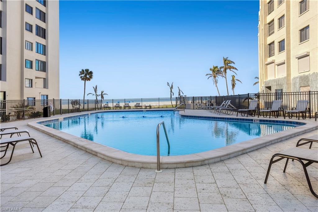6662 Estero BLVD 308 photo 32