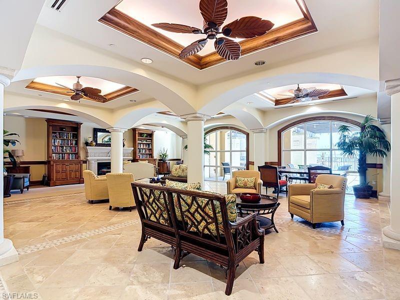 LARGE COMMUNITY ROOM