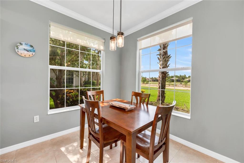 12033 Covent Garden CT 2403 photo 9