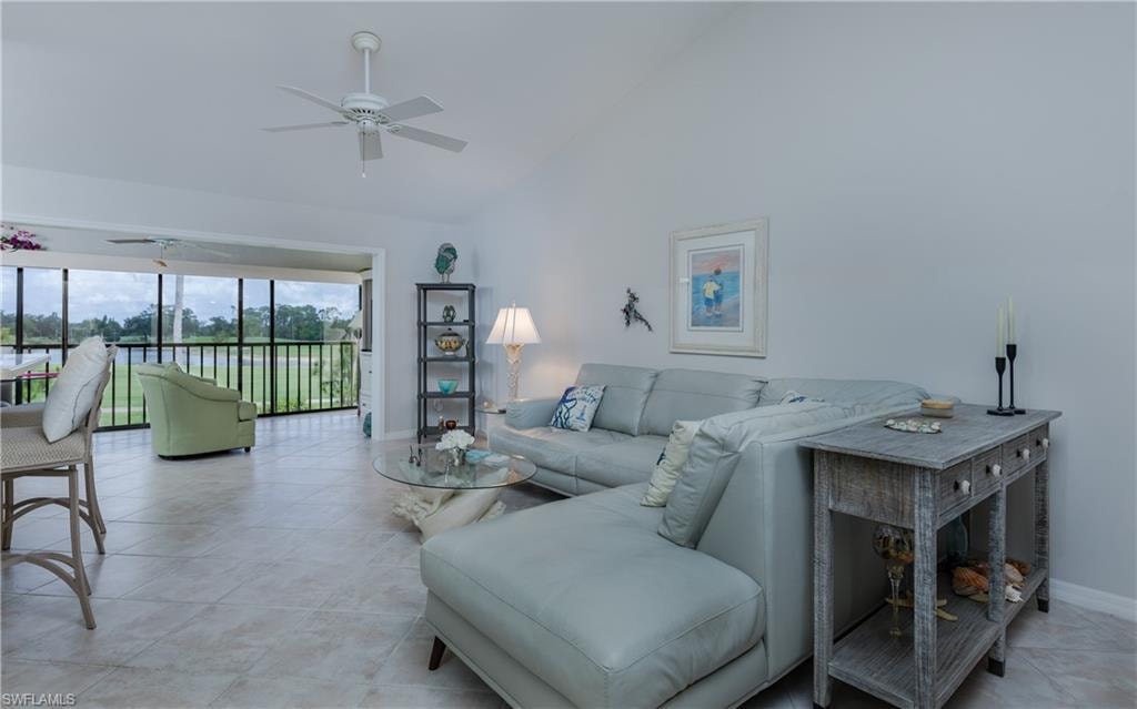 5825 Trailwinds DR 425 photo 6