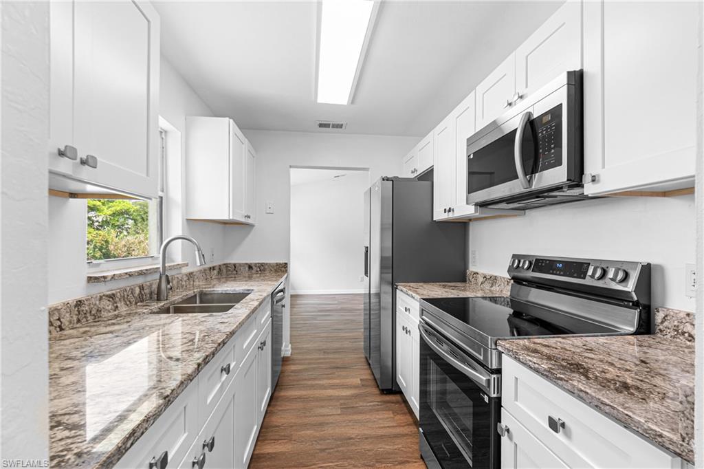 2816 Economy ST photo 13