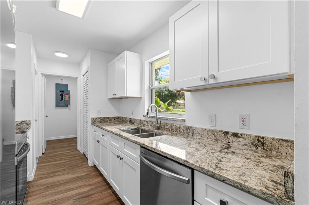 2816 Economy ST photo 12