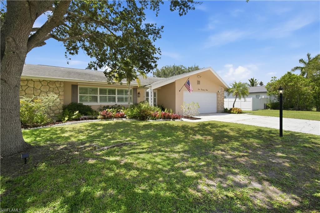1024 El Mar AVE