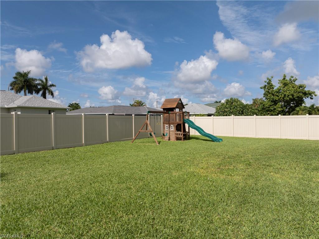 226 SW 44th TER photo 27