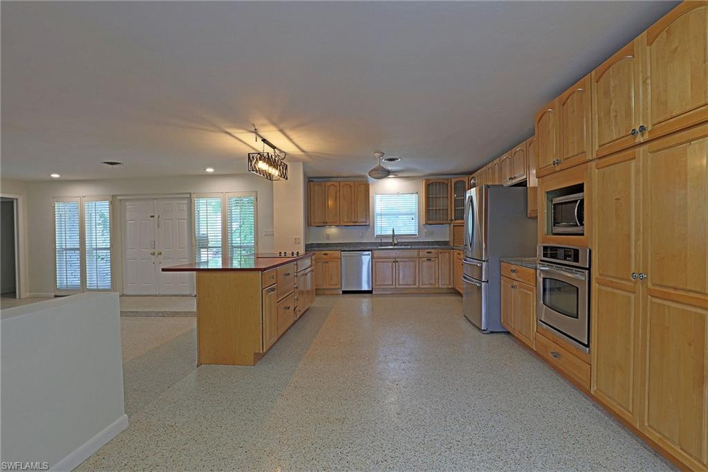 1353 Stadler DR photo 7