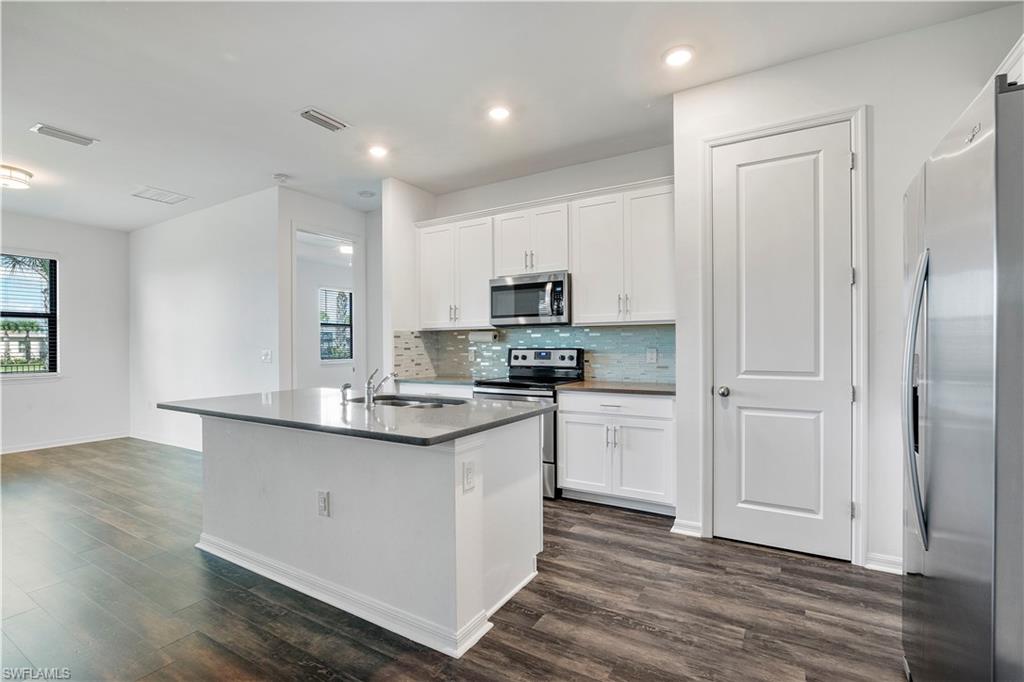16369 Palmetto ST photo 15