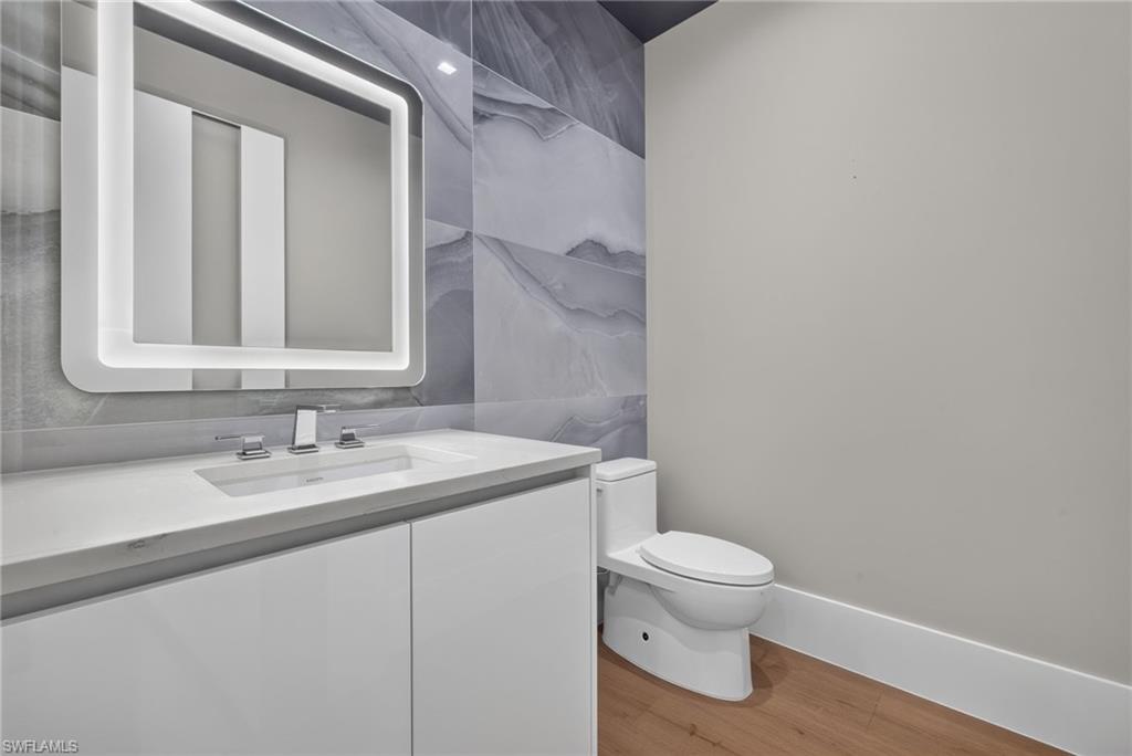 1165 8TH ST S #202 photo 37