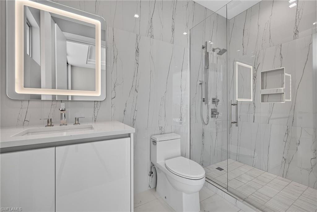 1165 8TH ST S #202 photo 31