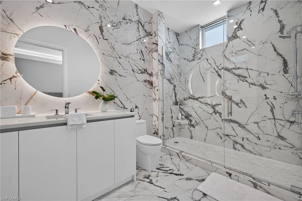 1165 8TH ST S #302 photo 33