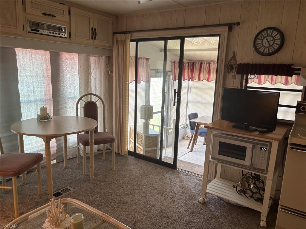 9 Jade DR photo 28