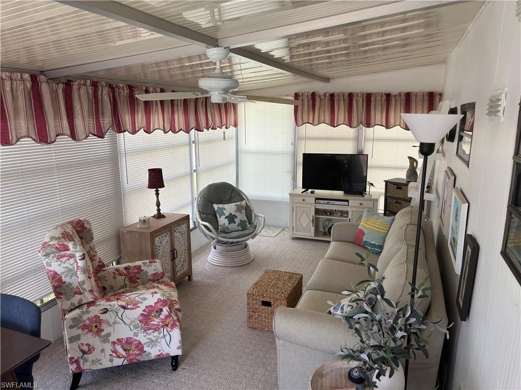 9 Jade DR photo 29