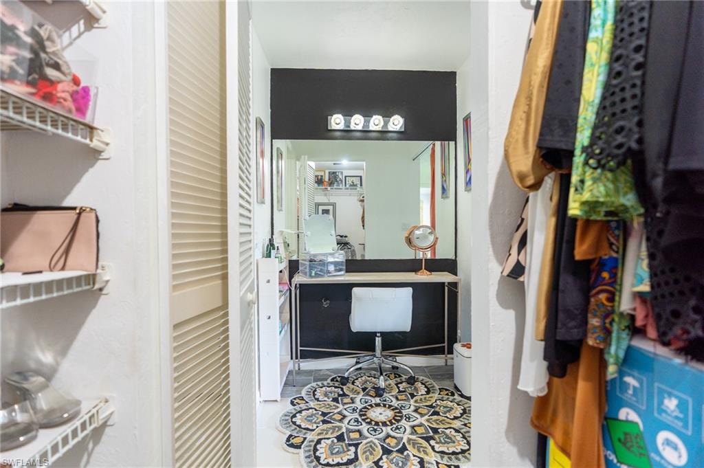 1000 Palm View DR 203 photo 23