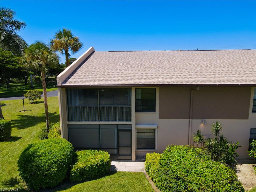 1000 Palm View DR 203 photo 30