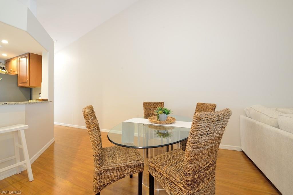 13050 Amberley CT 708 photo 9