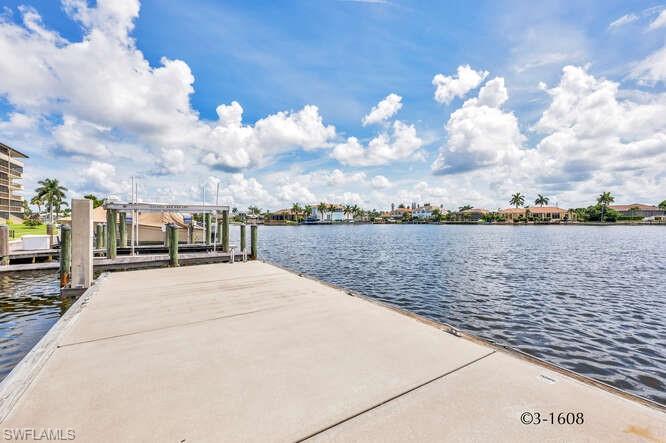 260 Seaview CT 1-208 photo 27