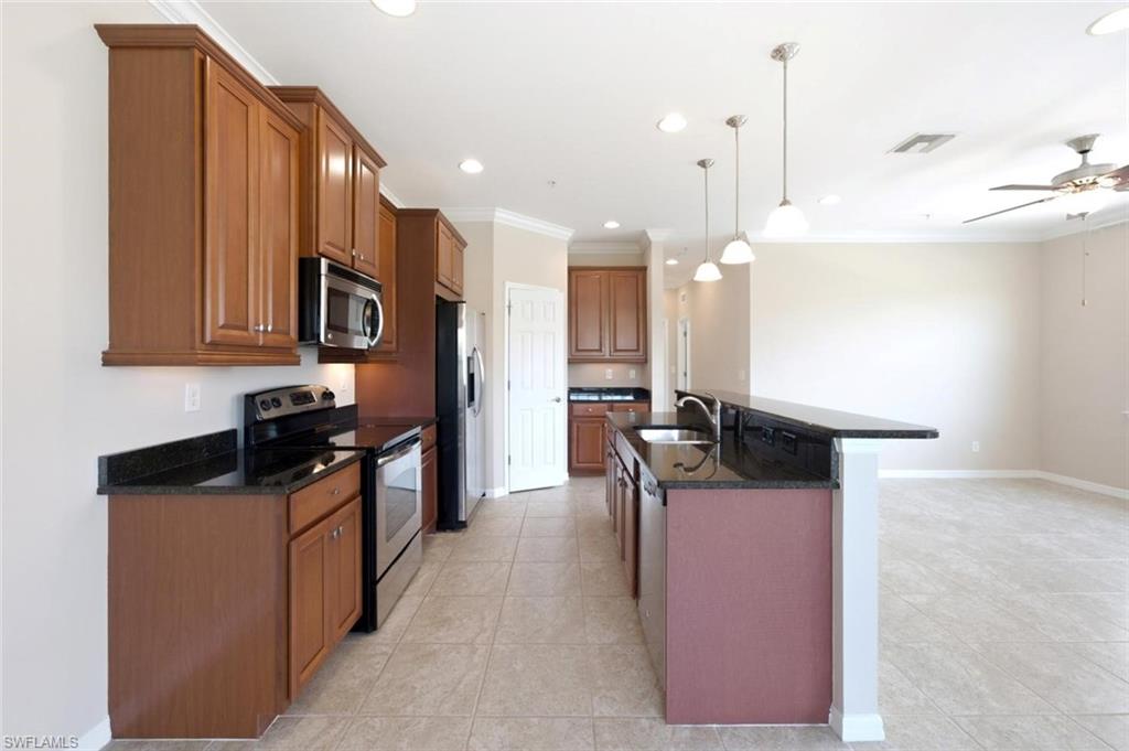 23421 Alamanda DR 201