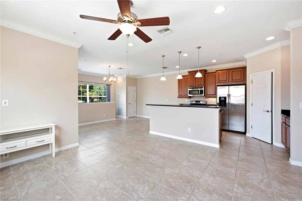 23421 Alamanda DR 201 photo 8