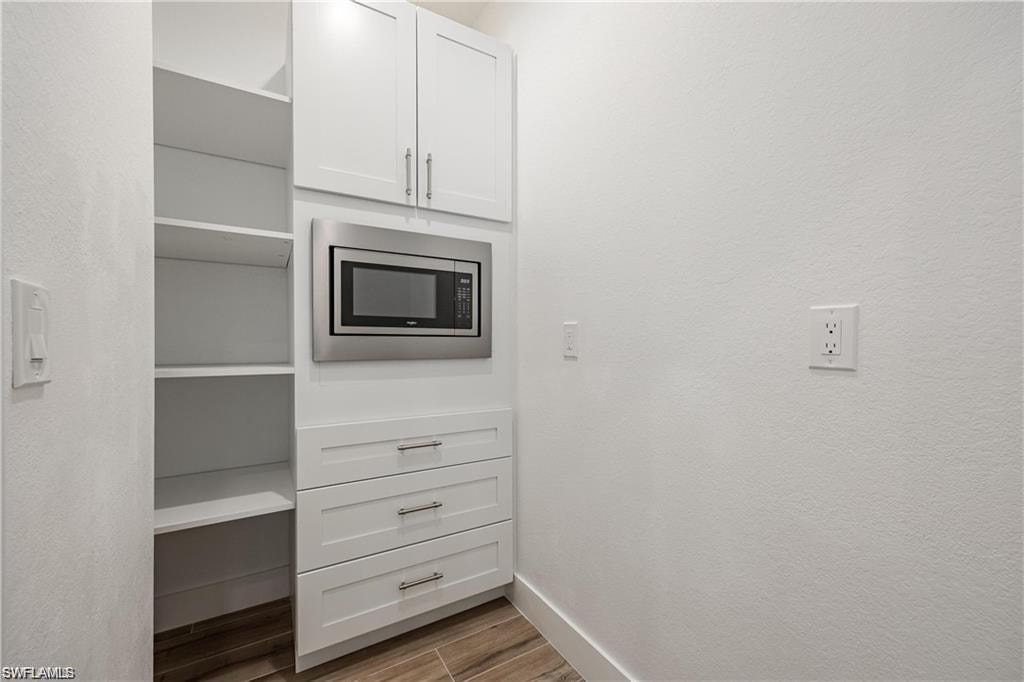 2717 SW 46th TER photo 13