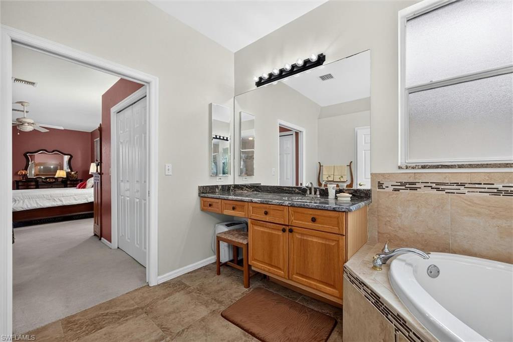 11237 Lakeland CIR photo 16