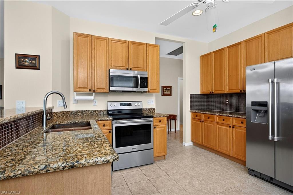 11237 Lakeland CIR