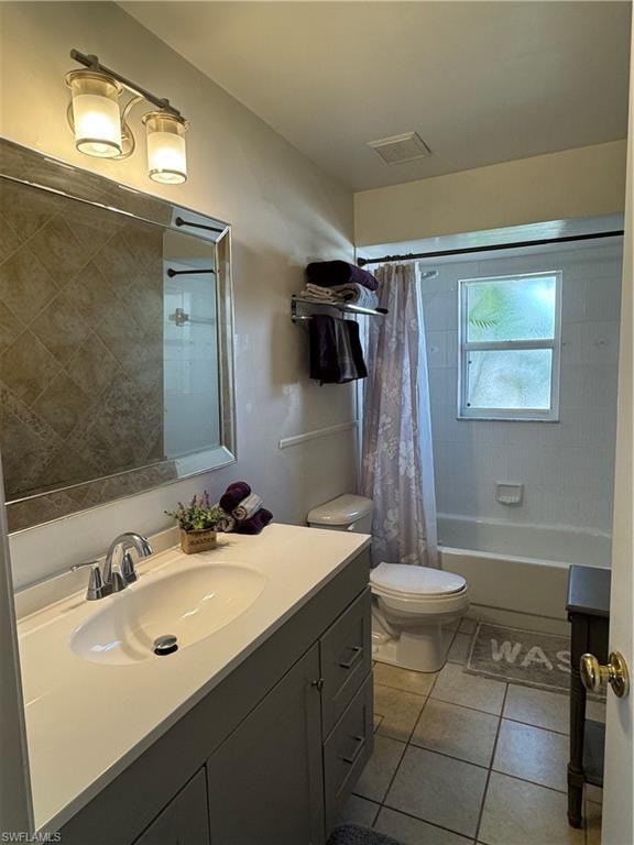 1213 SW 18th TER photo 6
