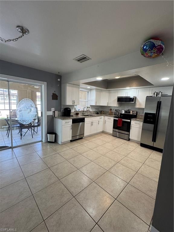 1213 SW 18th TER photo 14