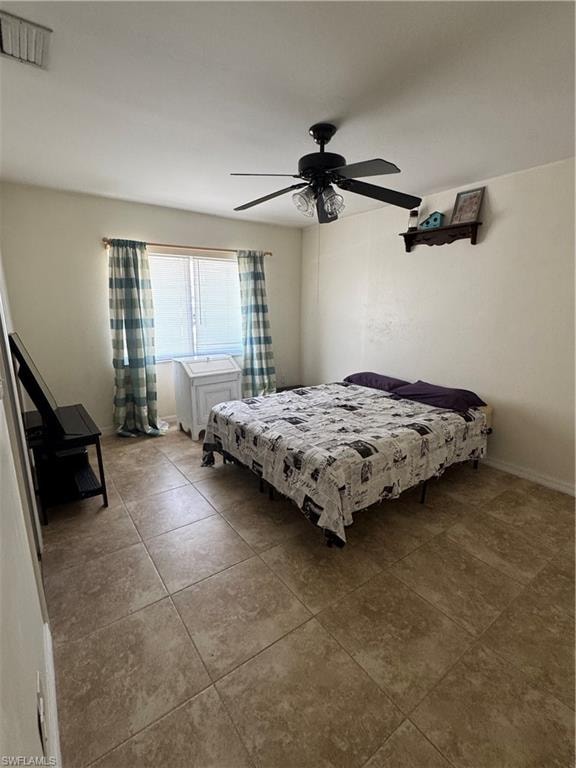 1213 SW 18th TER photo 8