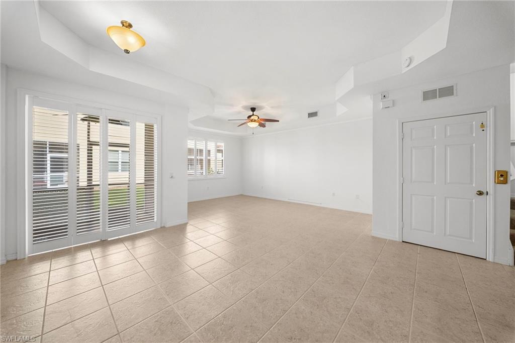 9836 Catena WAY 101 photo 14