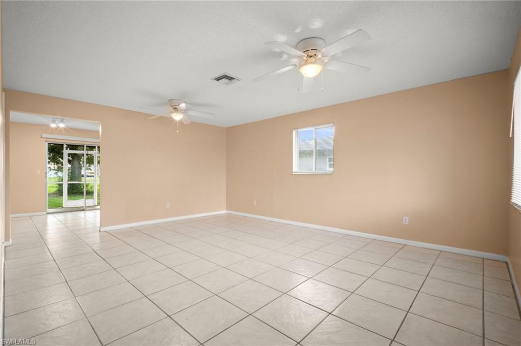 4406 santa barbara BLVD B
