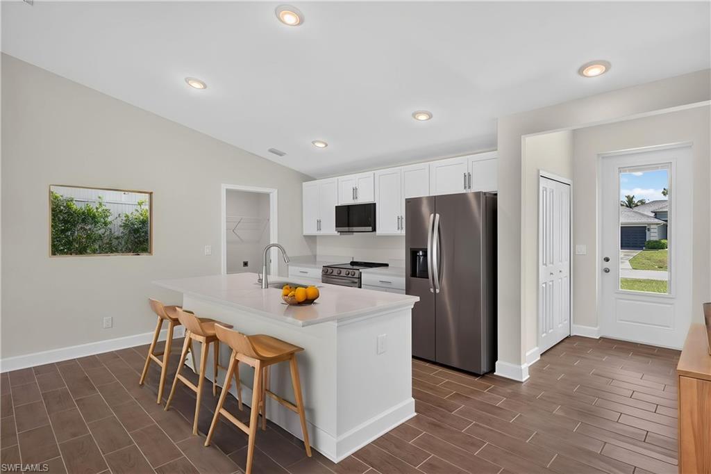 2520 NW 20th AVE