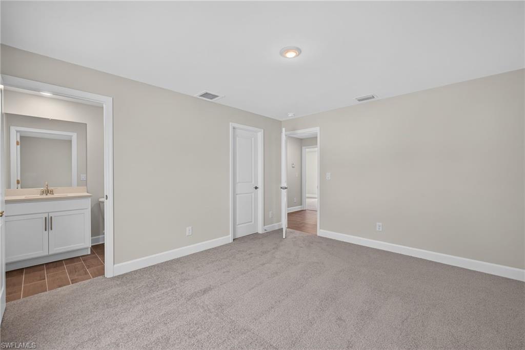 2520 NW 20th AVE photo 25