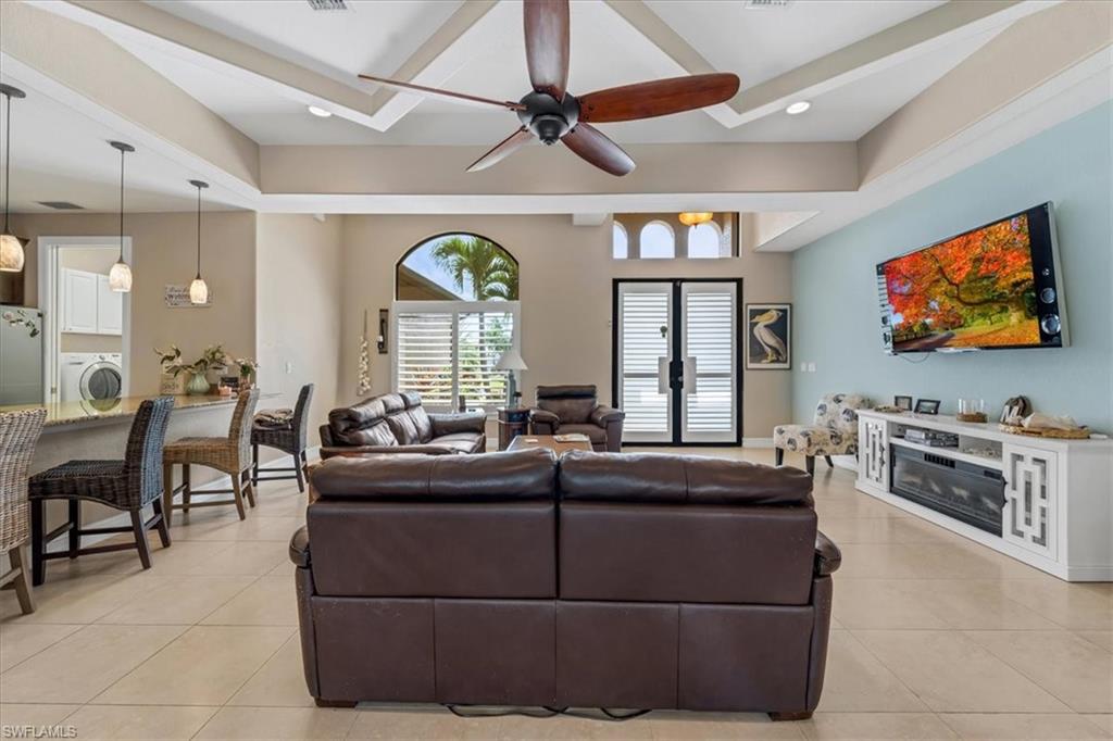 14 NW 35th PL