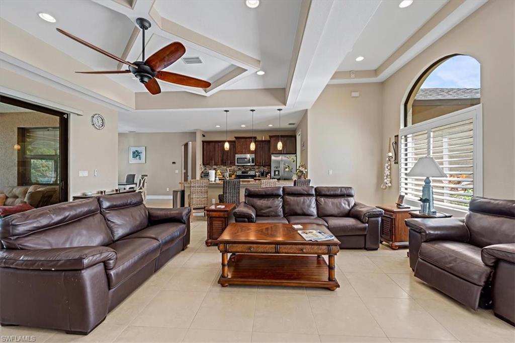 14 NW 35th PL