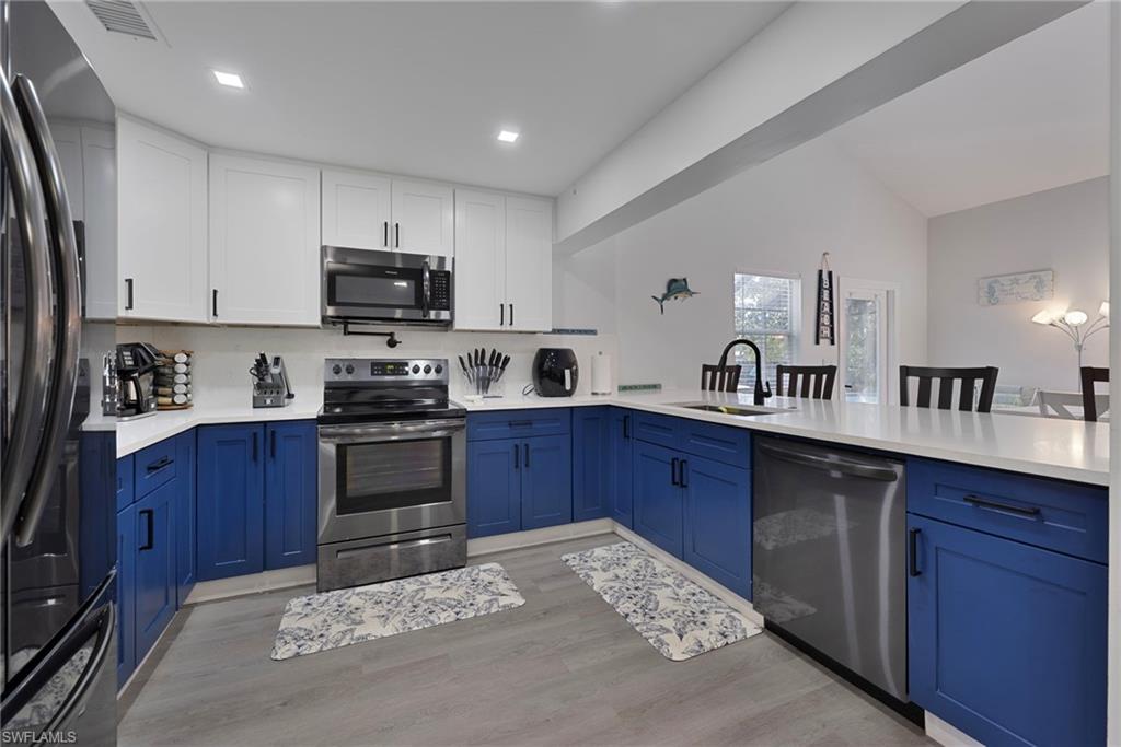 27218 Barefoot LN photo 6