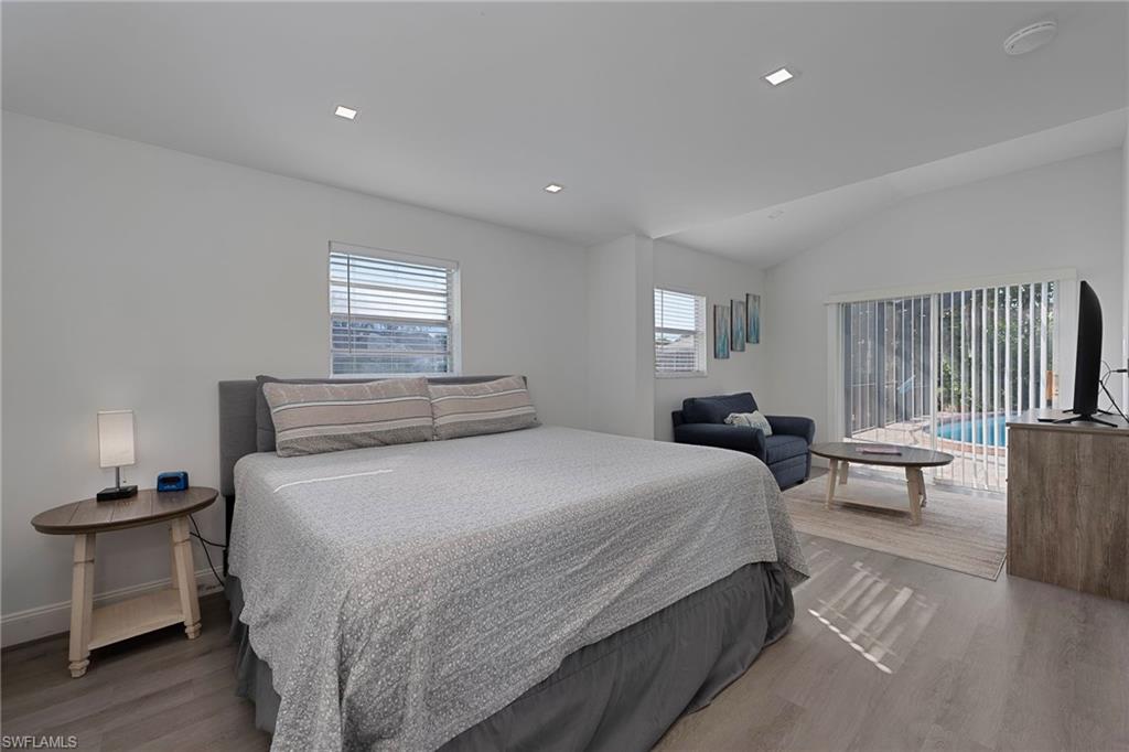 27218 Barefoot LN photo 9