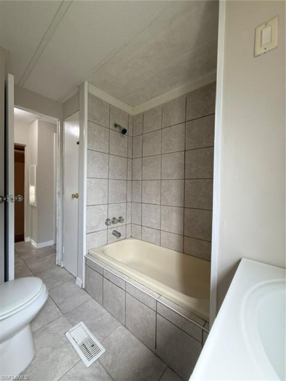 316 W Buell DR photo 14